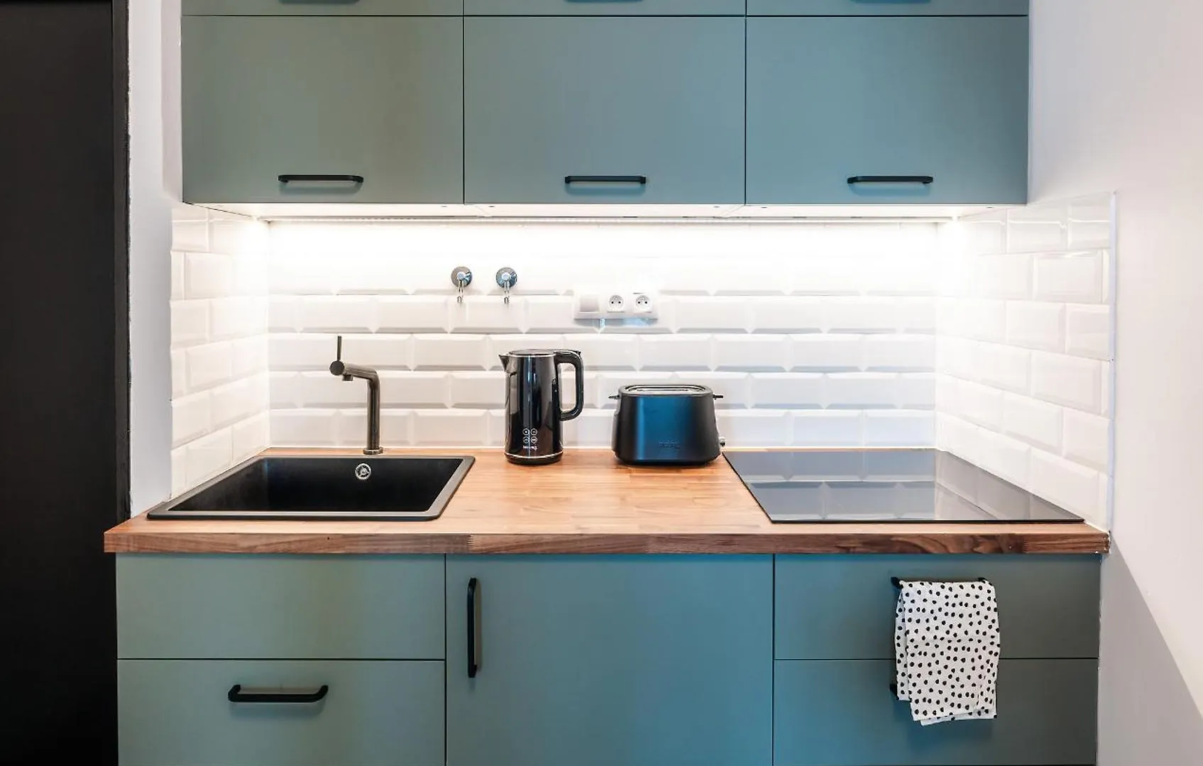2Br 1,5Bath Chic City Suite Near Wenceslas Square 프라하 아파트
